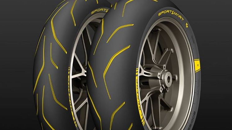 Ett år, fyra nya däck. Dunlop är ledande inom utveckling av hypersportdäck.