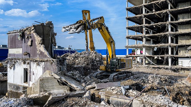 When buildings are demolished, a lot of rubble is produced that is recycled to save resources. (© CL-Medien/Shutterstock.com).