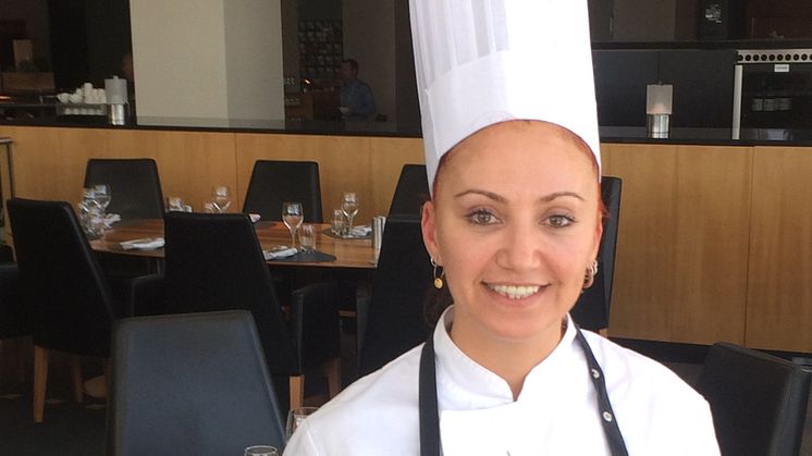 Emine Elmali från Clarion Hotel Copenhagen Airport är stolt vinnare av Nordic Choice Masterchef