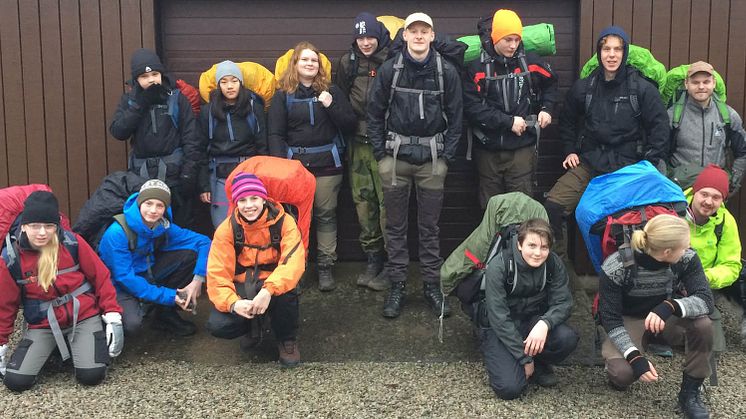 Att bestiga Kebnekaise kräver kraft och energi, något Skånska Energi också har som sponsrar Dalby scoutkår.