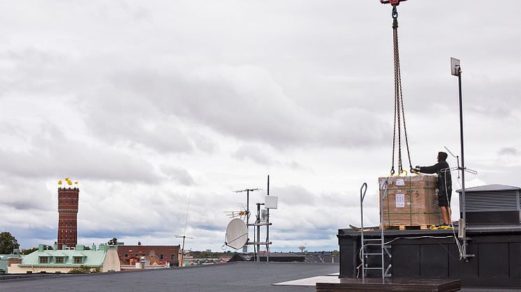 Leverans av solpaneler till Baronen, foto Kalmar Energi