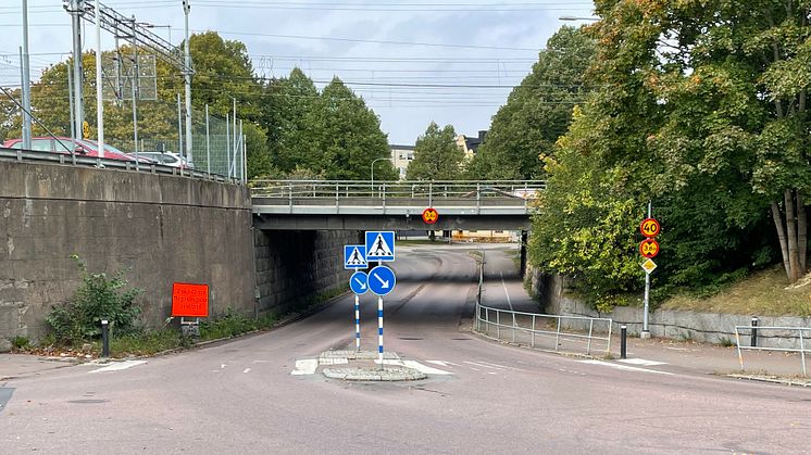 Tunneln på Magasinsgatan som förbinder Haga och Herrhagen blir avstängd för biltrafik under en månad.
