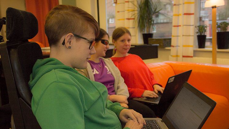 Unga med funktionsnedsättning inspirerar på sajt