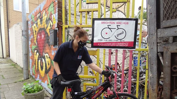 Brighton Bike Hub - Natalie Parker delivers