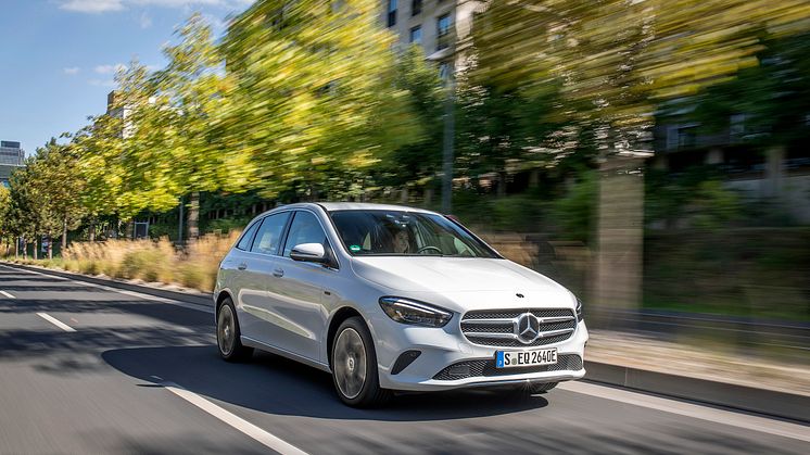 Mercedes-Benz lancerer hele tre nye plug-in-hybrider på samme tid. Her er priserne.