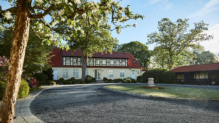 På Gl. Skovridergaard bor man med naturen som kuliss i vackra Silkeborg i Danmark.