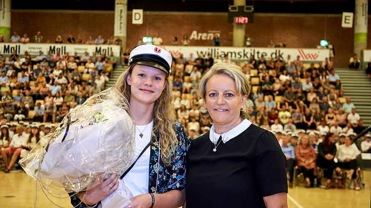 Camilla Spanggaard Bach fik det nystiftede legat fra Arena Randers for at vise, hvordan idræt og uddannelsen kan gå hånd i hånd. 