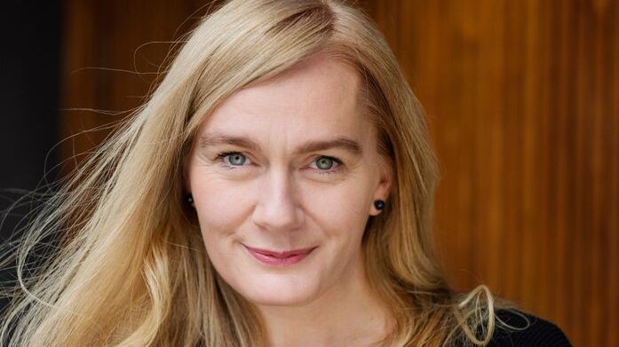 Marit Eikemo kjem med ny roman; "Alt inkludert" - eit skarpt portrett av Noreg 