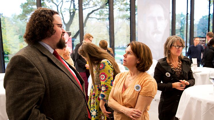 Svenskt Kötts Jenny Elsmark pratar svenska charkuterier med matprofilen Edward Blom på vår pressträff