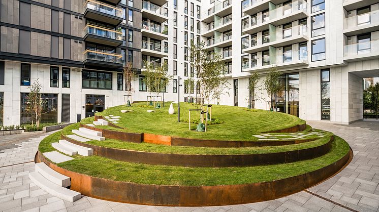 ​​Eufemias Hage i Bjørvika, med uteområder designet av LINK arkitektur, er nominert til Årets bygg. Foto: Hundven-Clements photography