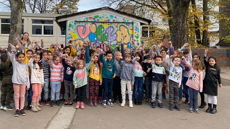 Übergabe der BLINKIS in der Grundschule. Die jungen Schülerinnen und Schüler waren wieder begeistert.