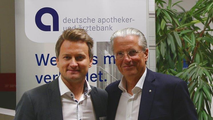 (V.l.n..r.) Prof. Dr. David Matusiewicz und Prof. Dr. Jochen A. Werner 