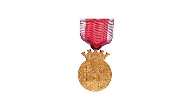 Helsingborgsmedaljen; utformad av arkitekt Gustaf Wilhelm Widmark, utdelad första gången 1949 och gjord i 18 karats guld.