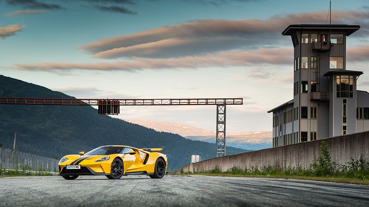 Verdens smukkeste rute – den norske kyststrækning i Ford GT