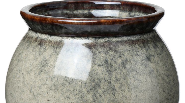 NYHET! Pot Eira 13x13x13,5 cm Grey Stoneware 7,99 EUR.jpg