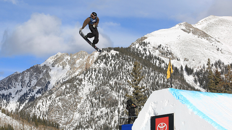Gabriel Almqvist på världscupen i Copper Mountain, USA. Foto: FIS. 
