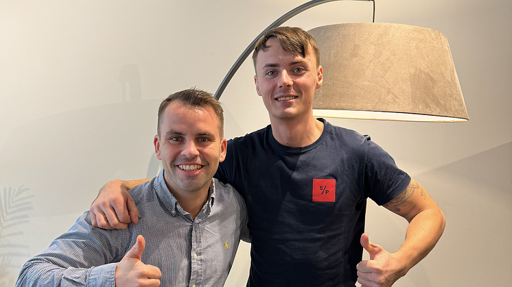 Niclas Henricsson, säljare Smartproduktion & Albin Israelsson, grundare Altantvättbilen