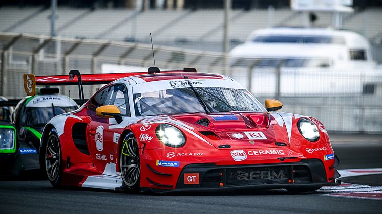 Asian Le Mans Series-finale: Tidlig exit for Bastian Buus