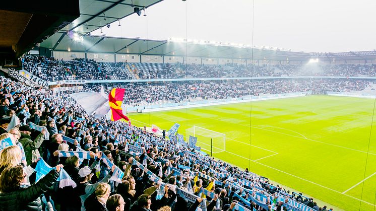 Ny plats för att följa guldmatchen på storbildsskärm