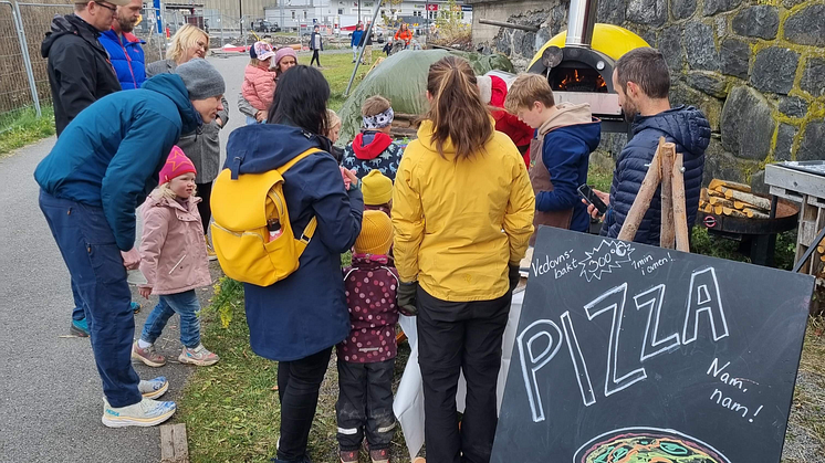 Hjertegryte og sirisspizza. Over 500 fikk med seg Geitmyra Ringsaker på Matlystfestivalen. 