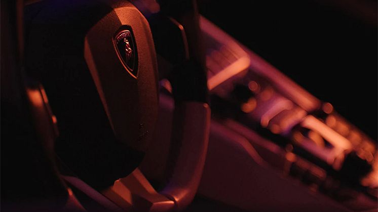 NFT, Aventador Coupé (1)