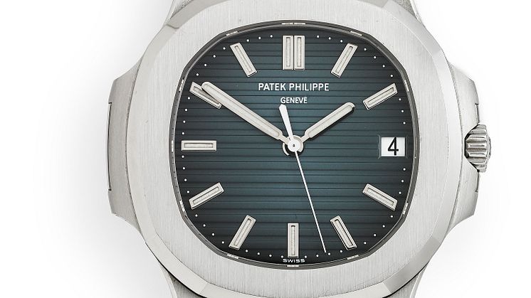 Patek Philippe: A gentleman's wristwatch of steel. Model Nautilus, ref. 5711/1A-001. Mechanical movement with automatic winding, cal. 324 S C. 2009. Estimate: €40,000-53,500 (DKK 300,000-400,000)