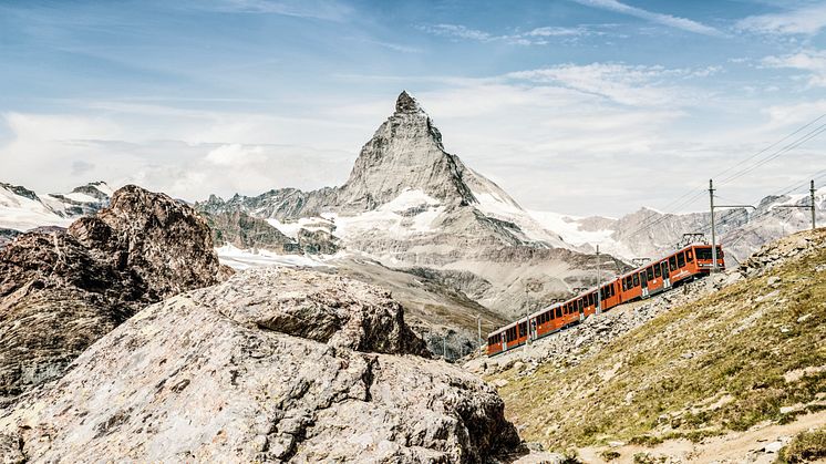 Gornergrat Bahn vor dem Matterhorn