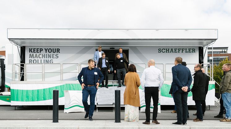 Schaeffler Lifetime Solutions Show Truck