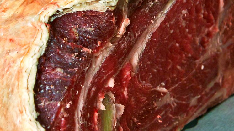West Coast tar sitt kött på blodigt allvar med kött från Svenska Gårdar