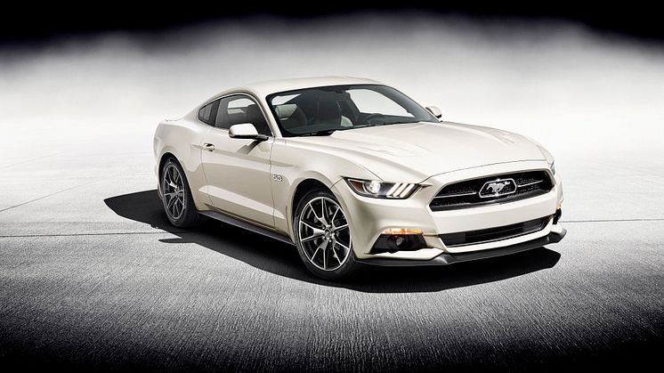 Ford hyllar femtioåringen Ford Mustang med en 50 Year Limited Edition