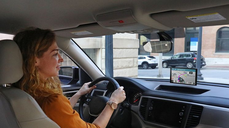 Garmin Drive 55-autonavigaattorissa on yksinkertaiset, automatkailuun sopivat ominaisuudet