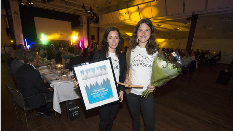 Snö och Systerskap vann ett av SLAO:s priser 2016