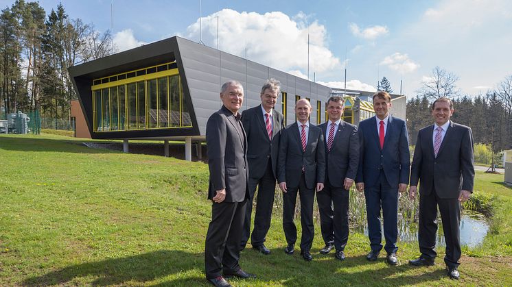 Energiezukunft in Neunburg v. Wald: Zentrale Netzleitstelle des Bayernwerks wird erweitert