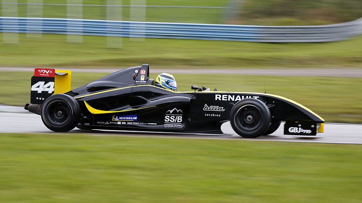 William Karlsson, 14 år i sin Formel Nordic bil försedd med Renaultmotor
