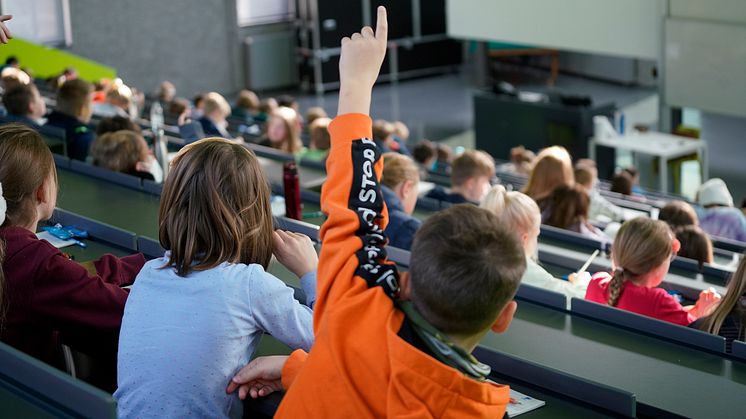 Die Kinderuniversität der TH Wildau war auch 2022 wieder ein voller Erfolg und geht im vierten Quartal 2023 in eine neue Runde. (Bild: TH Wildau)