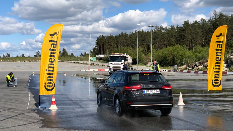 - Du har faktisk ikke sjans med vinterdekk