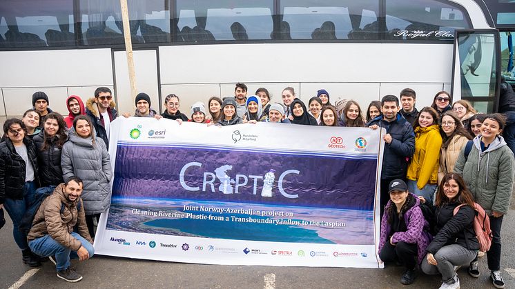 Field study and plastic clean-up operation by the CRIPTIC team at the Caspian Sea coast
