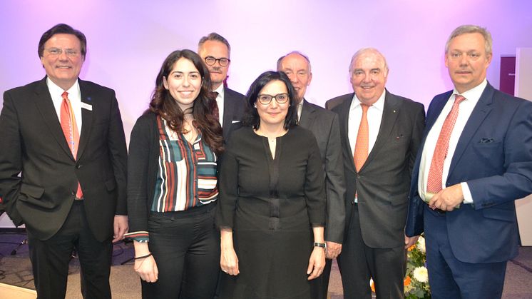 (v.li.): Thiemo Fojkar, Melis Sekmen, Wolfgang Dittmann, Prof. Perizat Daglioglu, Prof. Michael Nagy, Georg Mehl, Prof. Rupert Felder. Foto: Franz Motzko