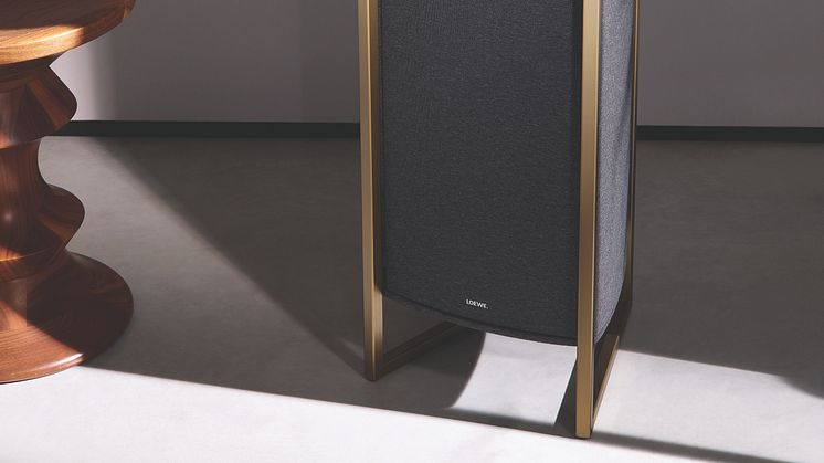 Loewe klang 9 speakers 