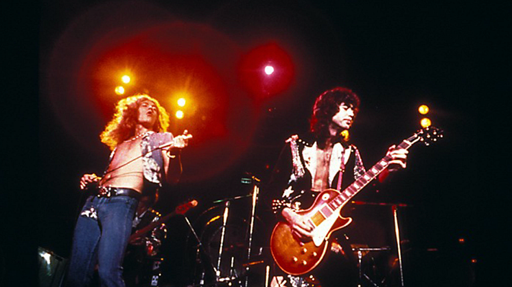 Robert Plant & Jimmy Page - The Song Remains The Same, Madison Square Garden -73