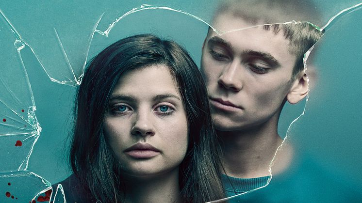 ​Molly Sandén släpper "Rosa Himmel" – soundtrack till Netflix första svenska originalserie "Störst av allt"