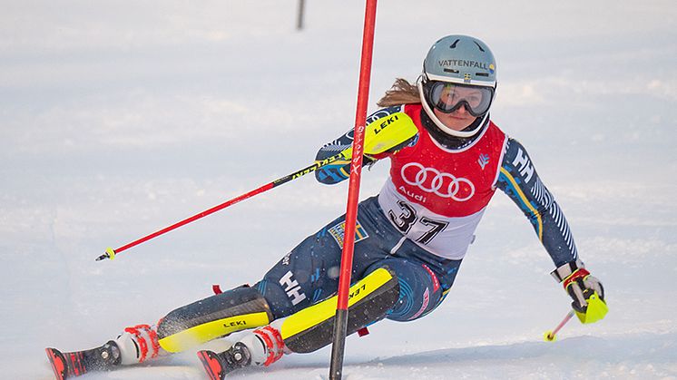 Hanna Aronsson Elfman en av tio åkare som i dag fick klartecken att åka till världsungdoms-OS i Lausanne. Foto: Erik Segerström/SSF.