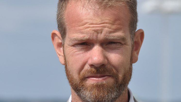 Patrik Möller kommer närmast från Kristianstads kommun.