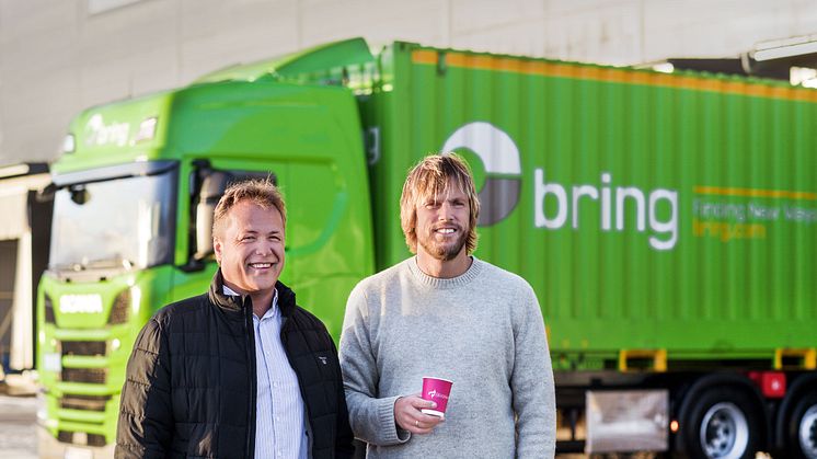 Logistikkdirektør Thor Molle  (t.v.)  og eier Einar Øgrey Brandsdal i Brandsdal Group. 