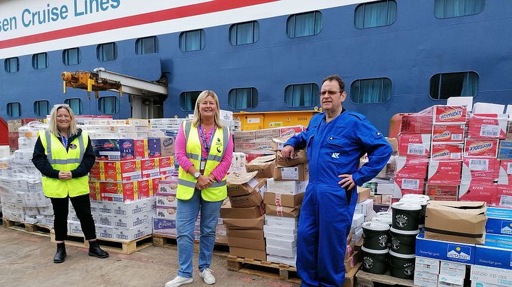 Left to right: Pauline Robertson, Sailors' Society's Leith port chaplain; Teresa McGoldrick, Regional Food Officer Scotland for FareShare; and Robert McDonald, Executive Chef of the Balmoral, Fred. Olsen Cruise Lines 