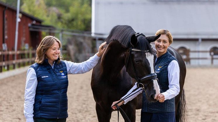 Ylva Wessén (Folksam) och Sandra Ruuda (Svenska Ridsportförbundet)