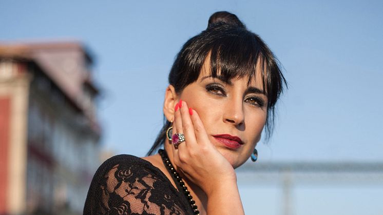 Claudia Aurora gör Malmöpremiär med Fado på Palladium Malmö 11 mars.