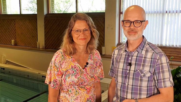 Marie Matérne och André Frank kommer berätta mer om vattendans vid webbinariet den 14 september. Skärmdump från video/foto: Niclas Eriksson