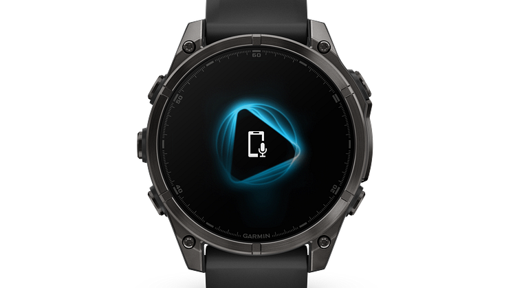 010-02904-21_03_Fenix8_47_HR_CarbonGray_Black_Front_0014_fenix8_voice_assistant_still.png