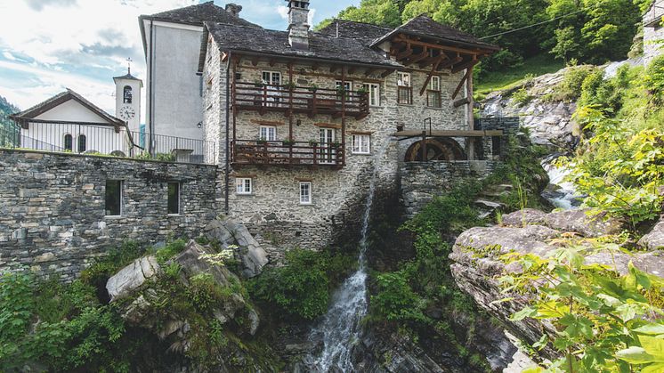 Vergeletto im Onsernonetal, Tessin. Copyright: Schweiz Tourismus / Andre Meier.